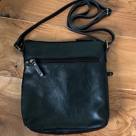 b.o.c Tooled Leather Crossbody Bag Purse - Picture 3 of 4